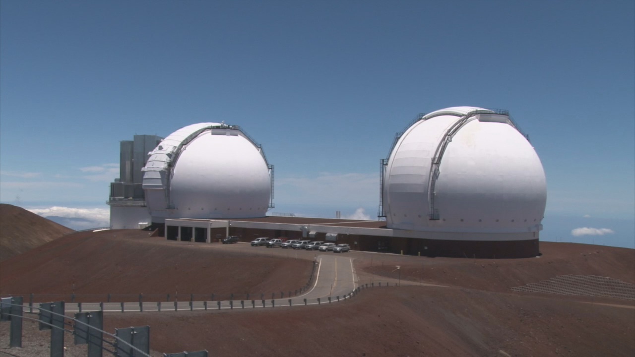 W.M. Keck Observatory image from video courtesy the Maunakea Observatories